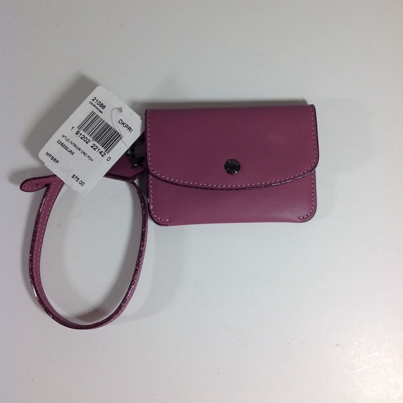 Coach Accessories - Coach 21086 Card Pouch Wristlet in a Mauve color